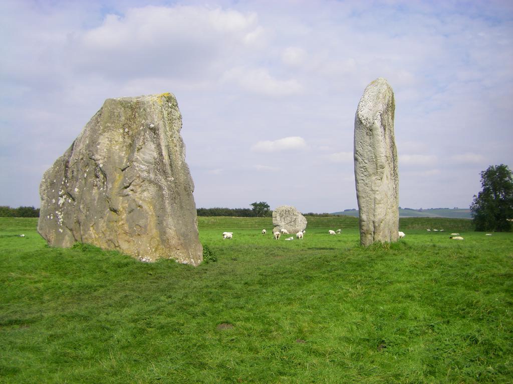 Avebury Life Bed & Breakfast エクステリア 写真